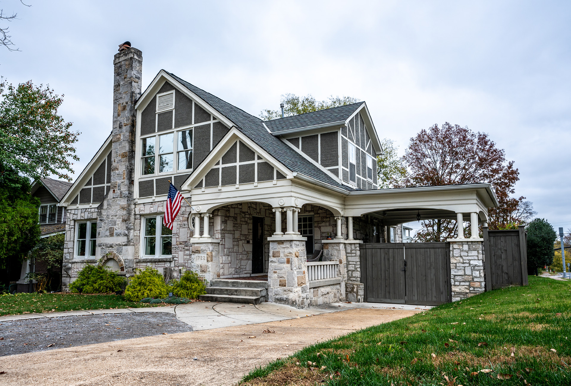 Curb view of The NashVilla