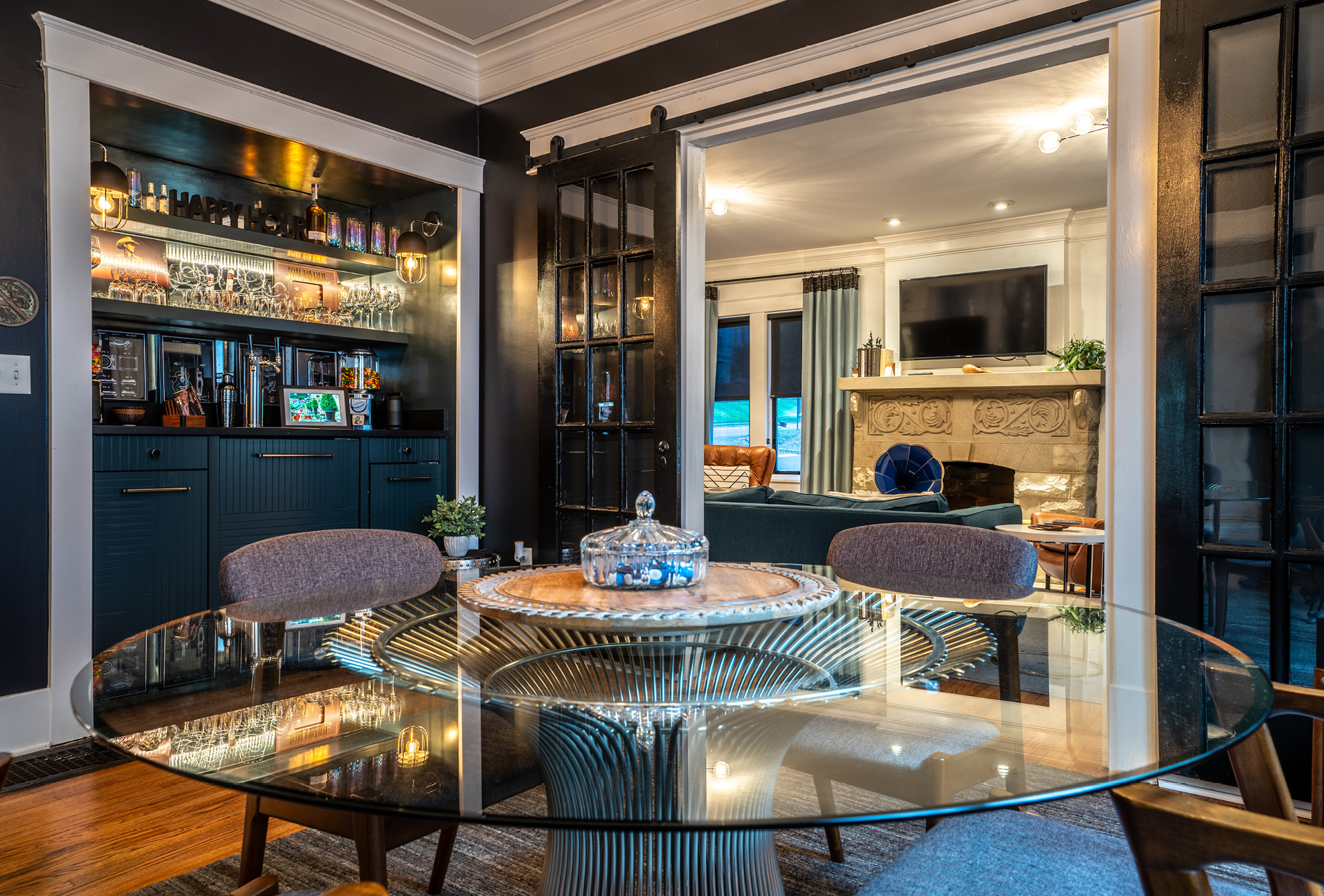 The NashVilla's glass kitchen table and impressive bar