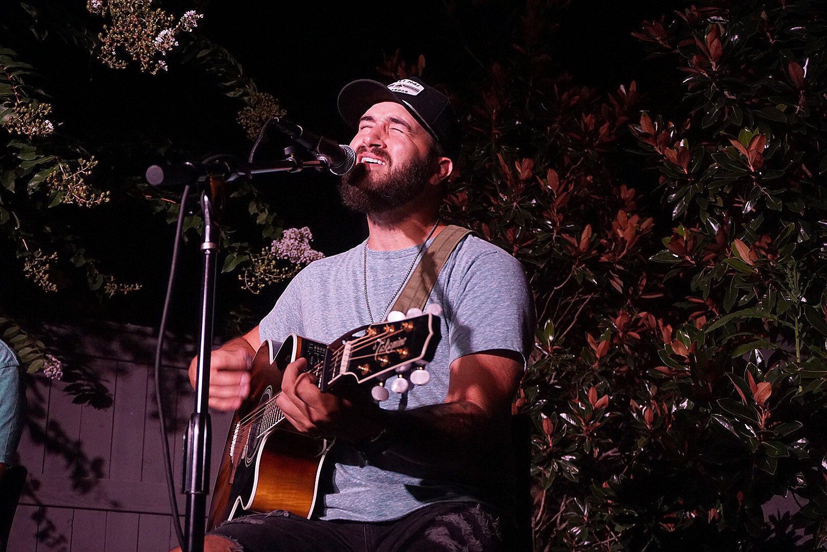 Mitch Clark performing at the NashVilla